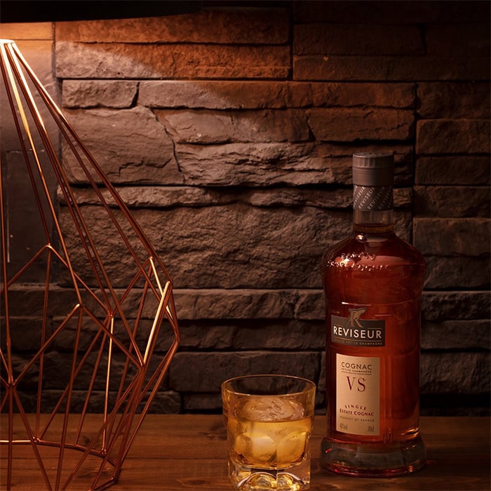 Reviseur VS Single Estate Cognac 0,7l 40% + dárková krabička