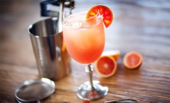 Recept na koktejl Kirk and Sweeney Hurricane Sandy