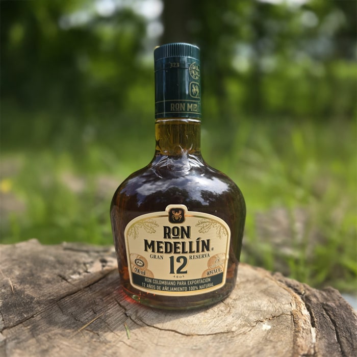 Ron Medellín Gran Reserva 12 Aňos 0,7l 40%  + dárková krabička