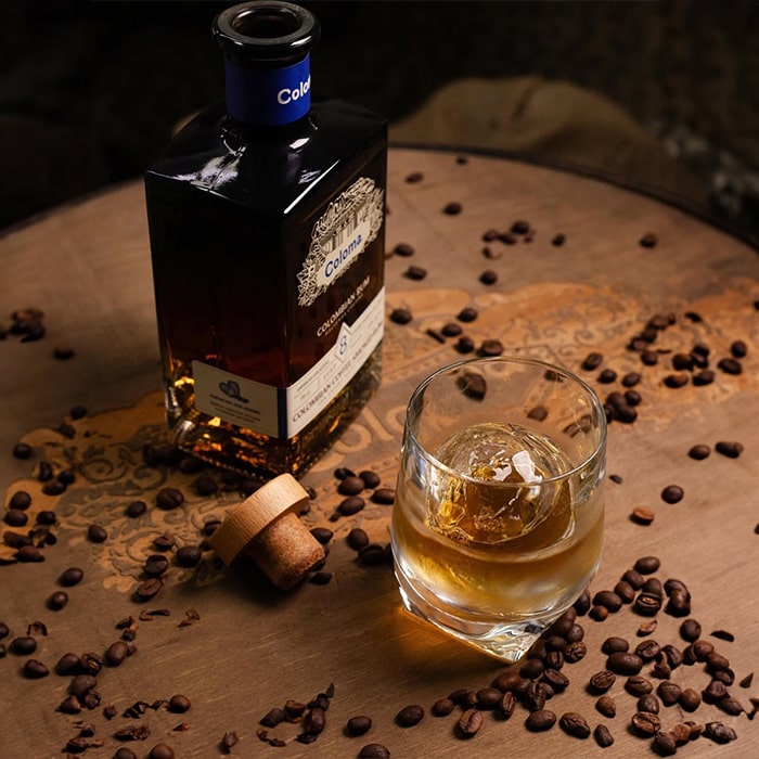 Coloma Rum 8yo Coffee Smoked 0,7l 42% + dárková krabička