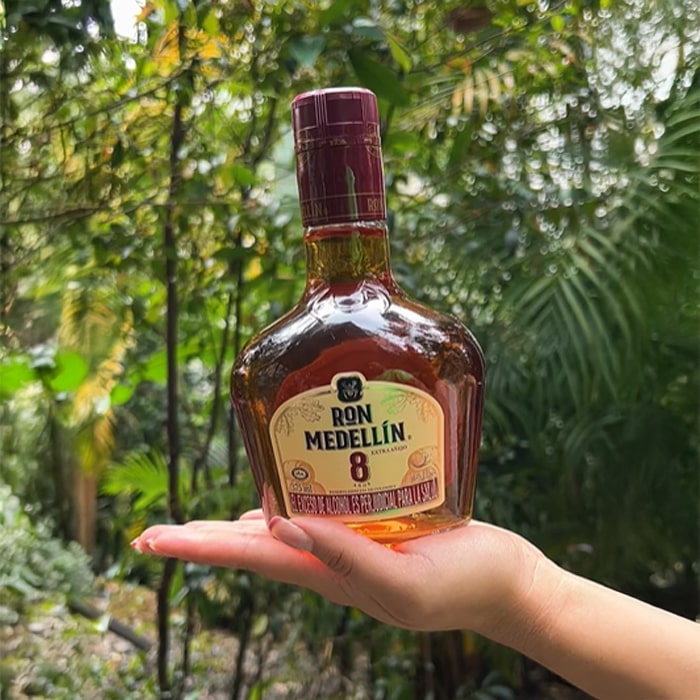 Ron Medellín Gran Reserva 8 Aňos 0,7l 40%  + dárková krabička