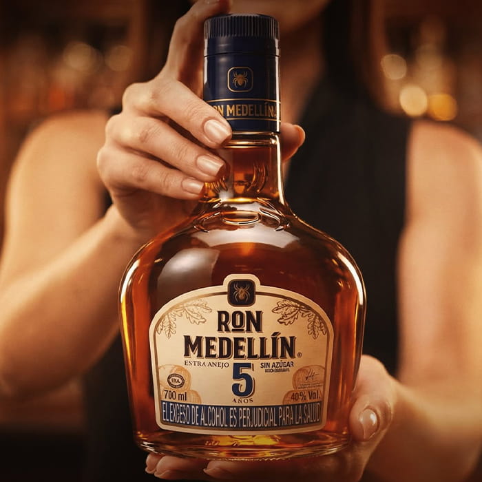 Ron Medellín Gran Reserva 8 Aňos 0,7l 40%  + dárková krabička