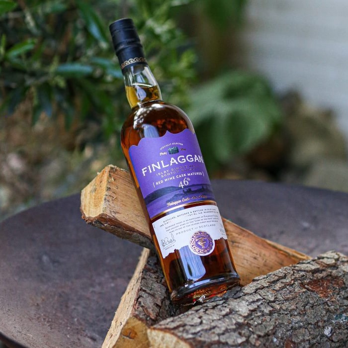 Finlaggan Red Wine Matured Whisky 0,7l 46% + dárková krabička