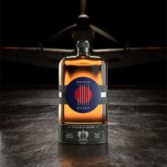 Squadron 303 Whisky 0,7l 44% + dárková krabička