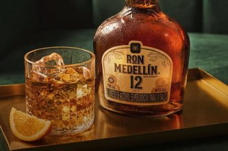 Nejlepší rum do 1000 Kč – 10 lahví, které stojí za ochutnání