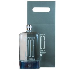Squadron 303 Vodka 0,7l 40% + dárková taška